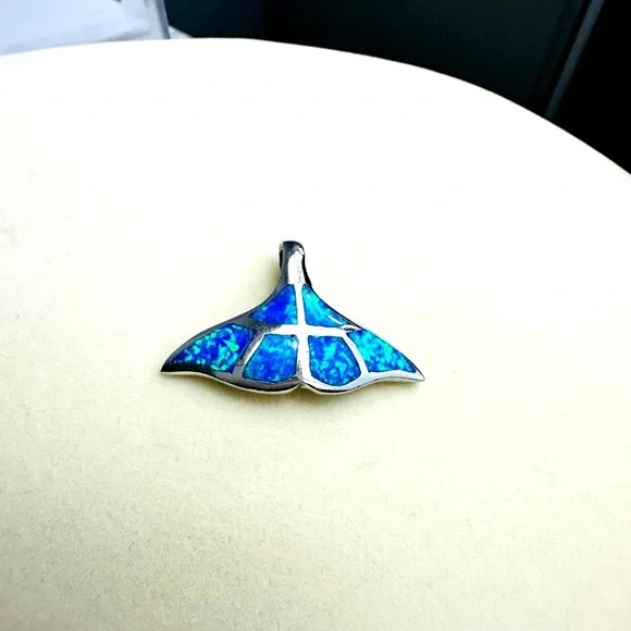 🌊 Sterling Silver Blue Opal Whale Tail Pendant Nautical & Ocean-Inspired Beauty - Picture 2 of 7